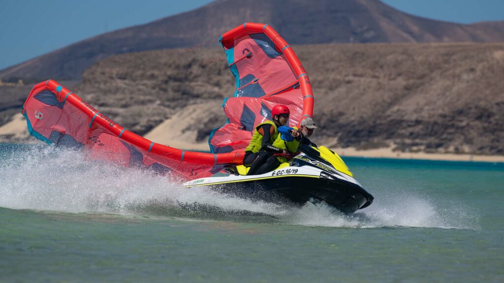 kitesurf cours en jetski